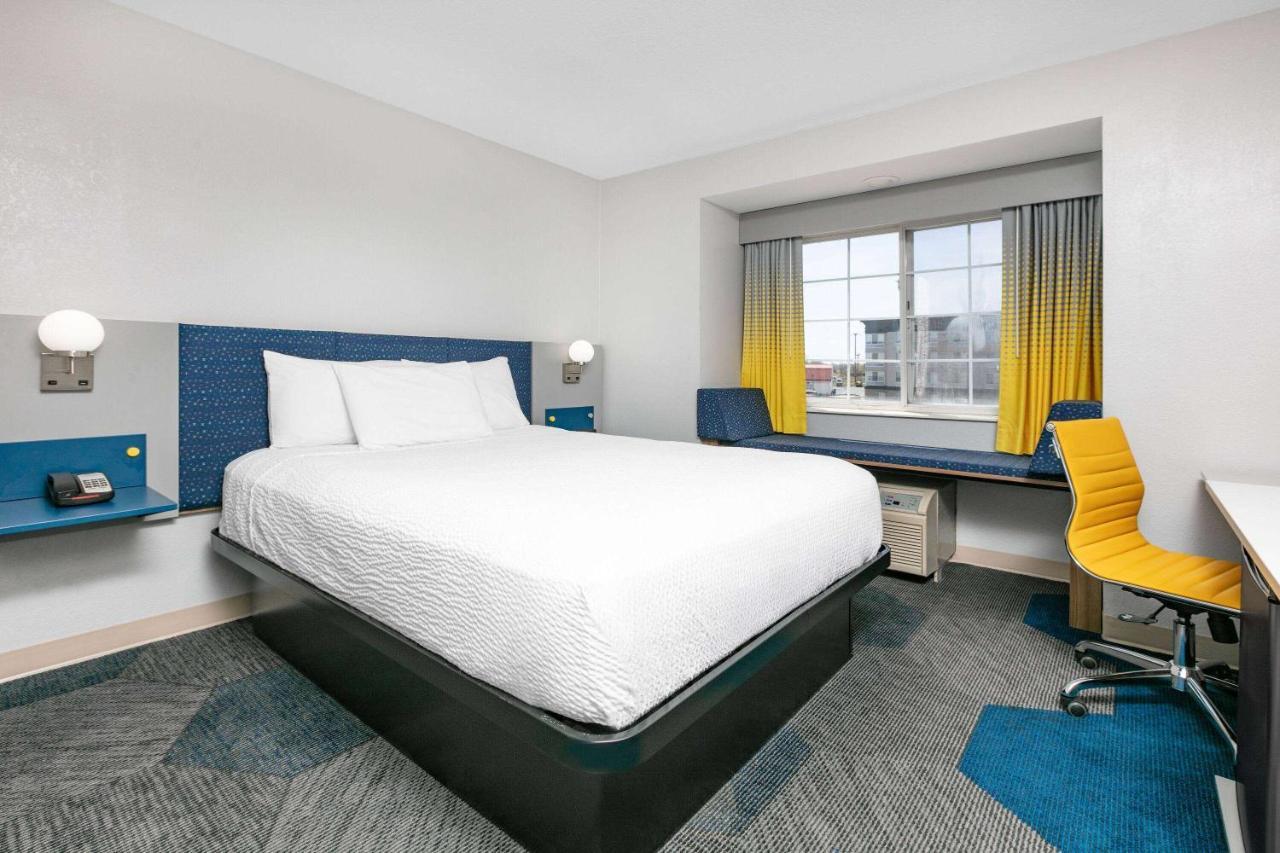 Microtel Inn By Wyndham Beckley Exterior photo