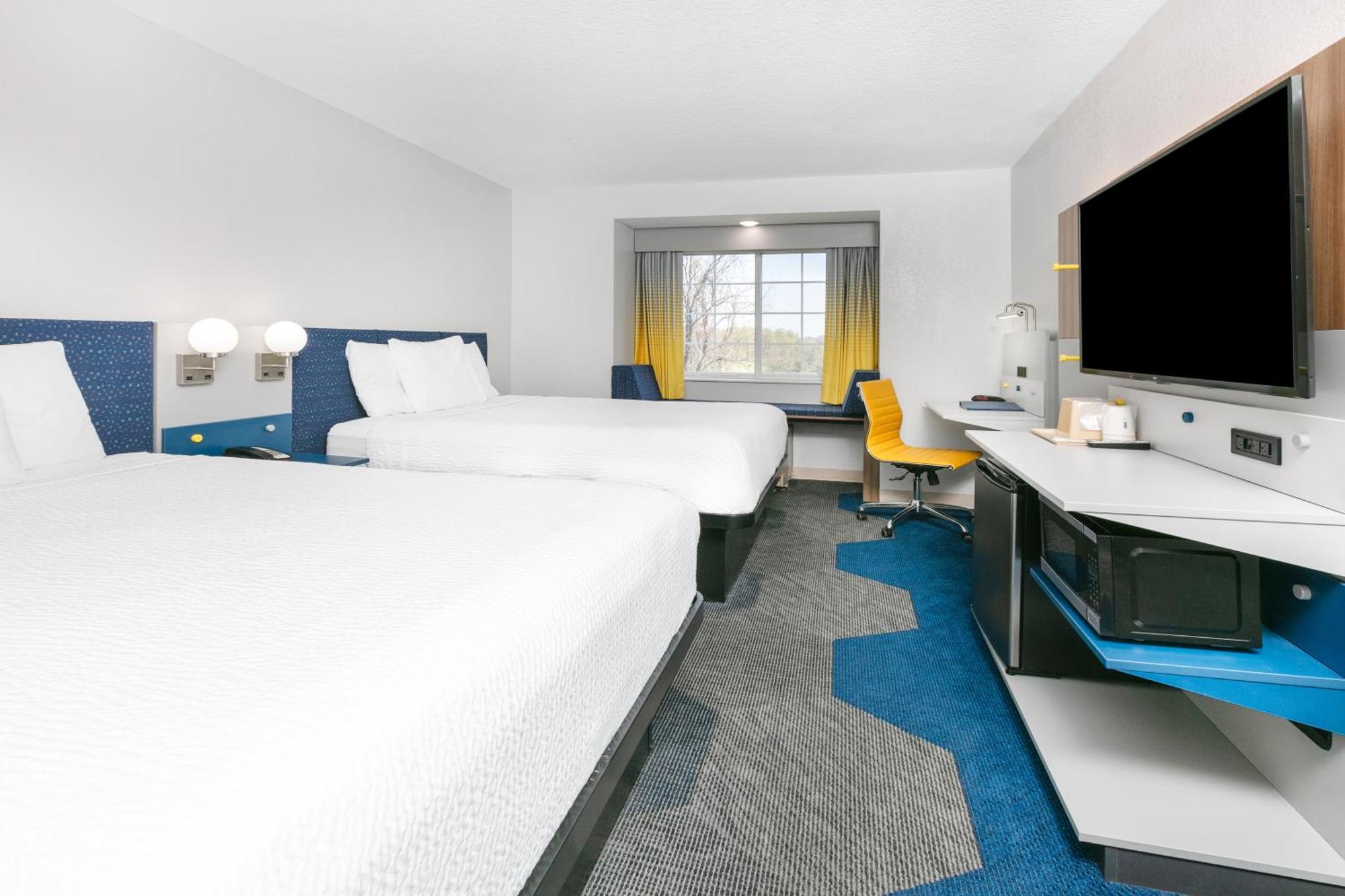 Microtel Inn By Wyndham Beckley Exterior photo